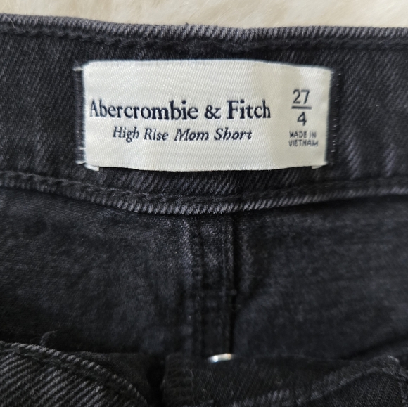 High Rise Mom Short Size 4 - Picture 3 of 4